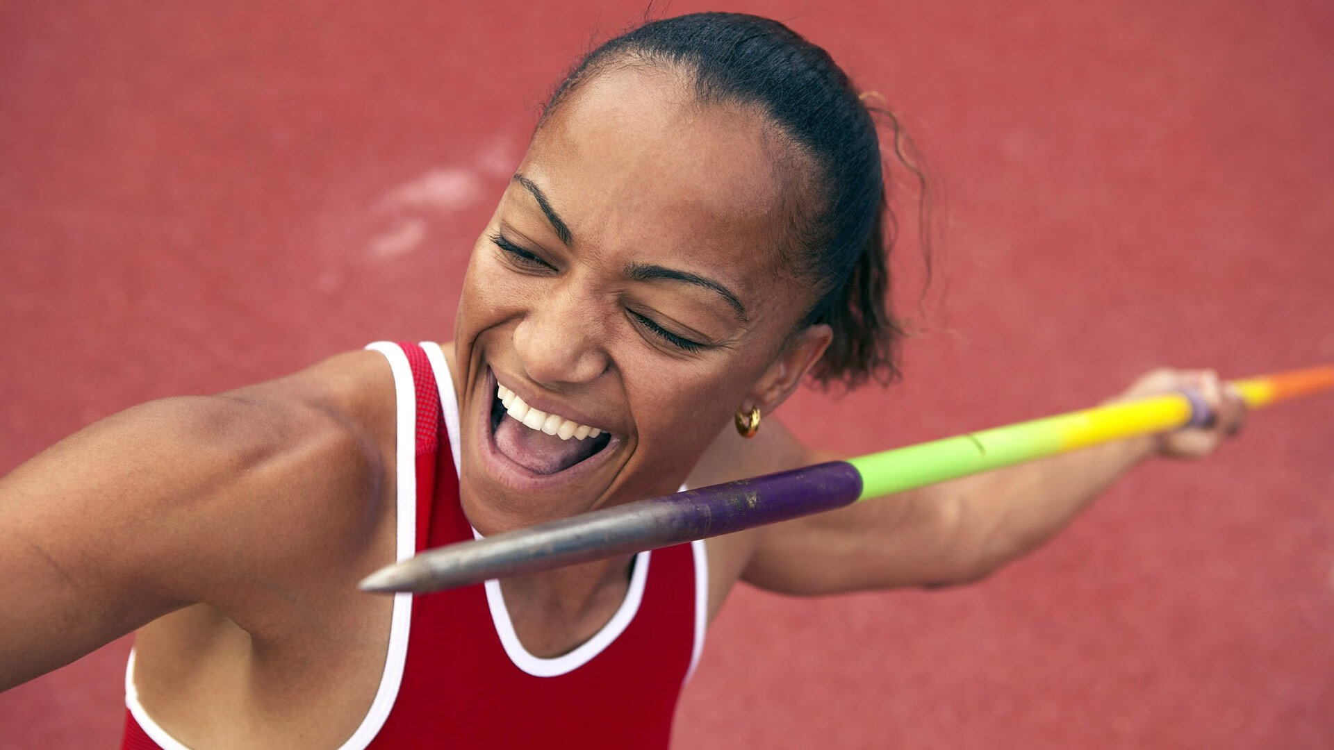 里昂整体推进速度加快打出流畅配合，里昂实力