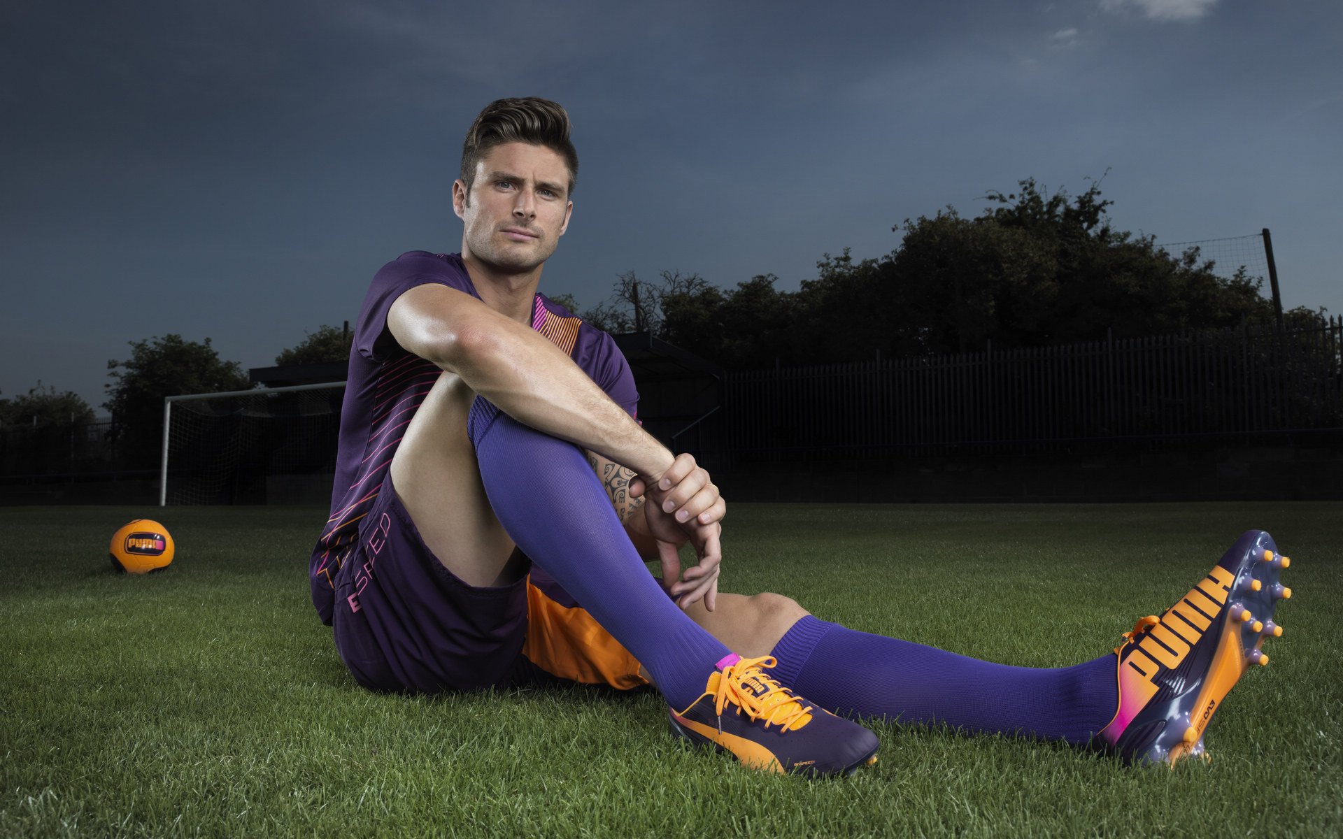 拜仁状态回归巅峰德甲联赛，德甲拜仁首发人员